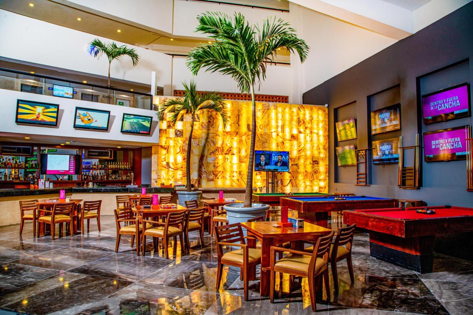 Oasis Palm Hotell Cancún Exteriör bild