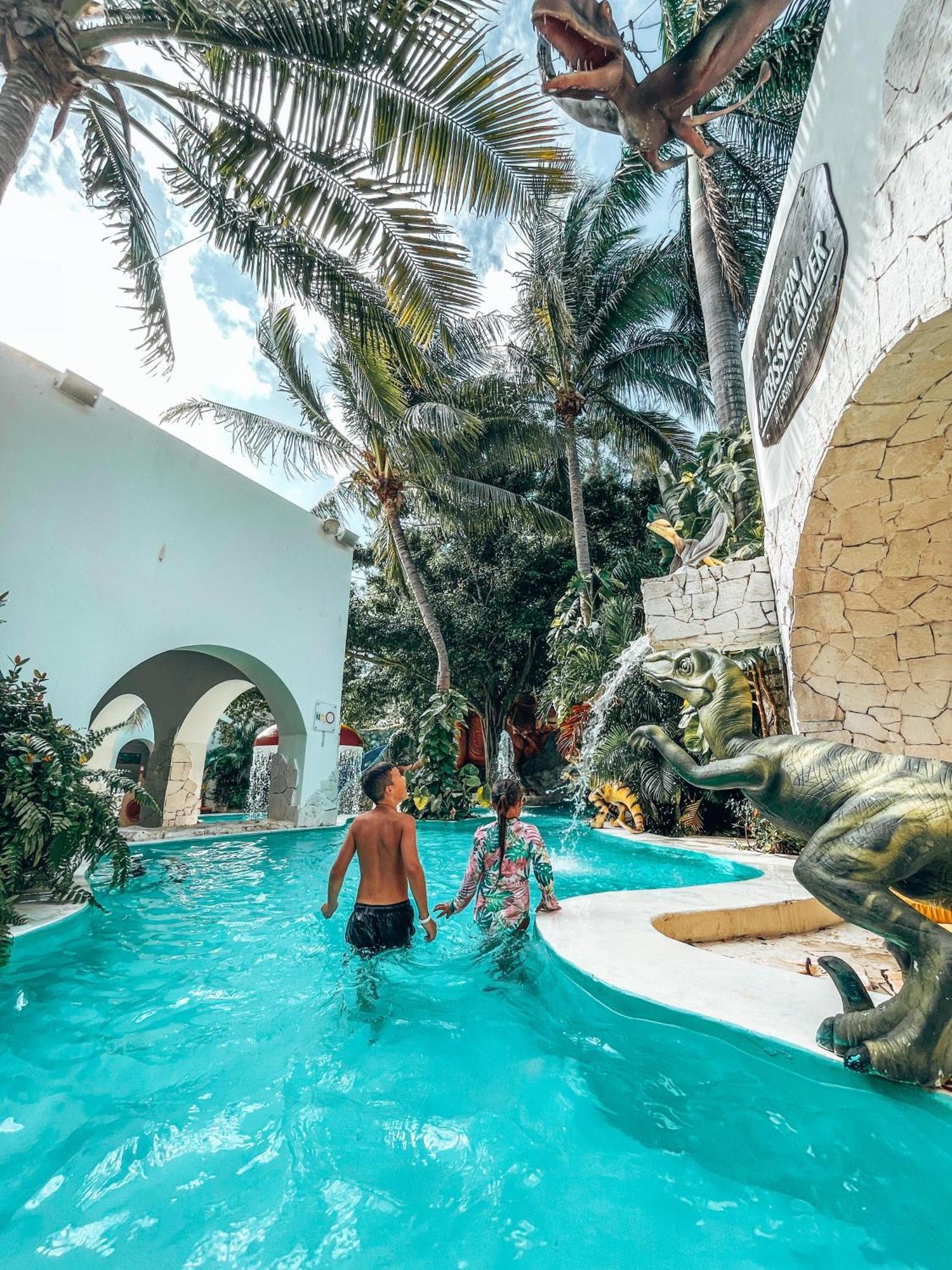 Oasis Palm Hotell Cancún Exteriör bild