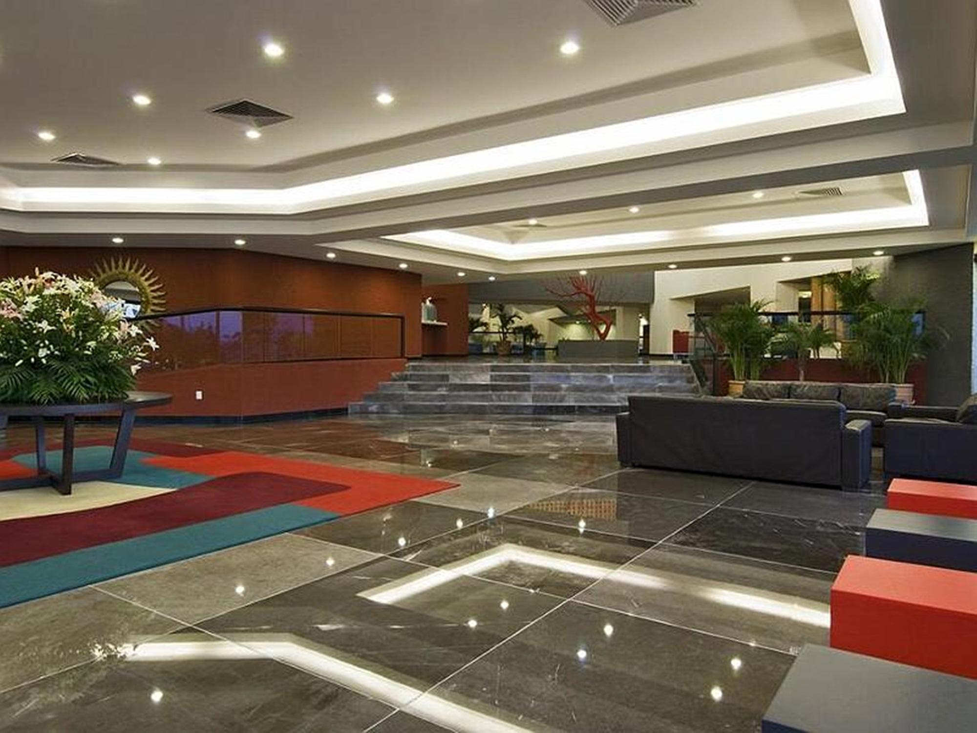Oasis Palm Hotell Cancún Exteriör bild